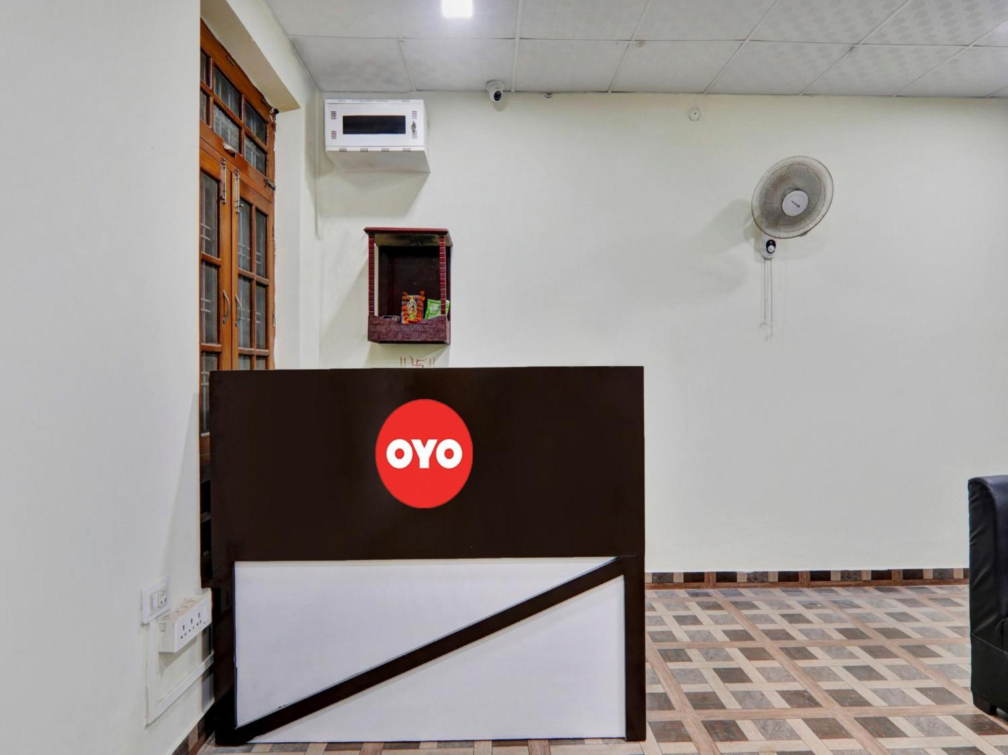 Hotel O Aradhya Galaxy Bhauli Экстерьер фото