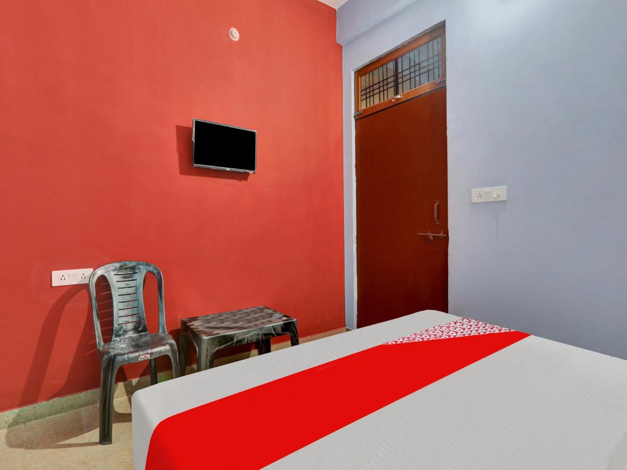 Hotel O Aradhya Galaxy Bhauli Экстерьер фото